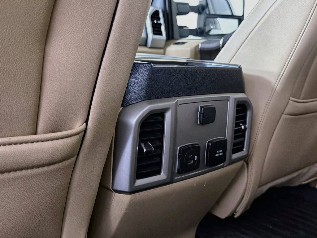 Used 2020 Ford F350 Lariat w/ Tremor Off-Road Package AWD/4WD image 28