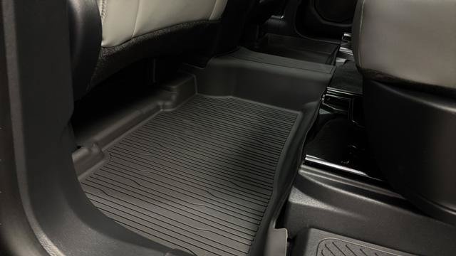 New 2026 Ford Explorer Active w/ Active Comfort Package AWD/4WD image 28
