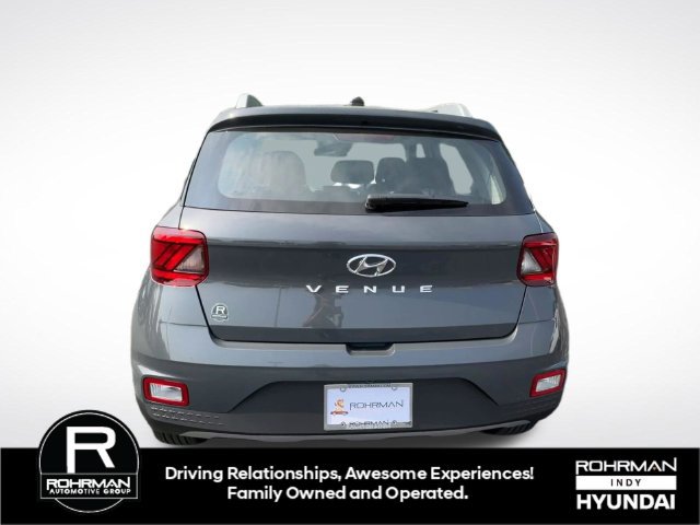 New 2026 Hyundai Venue SEL FWD image 8