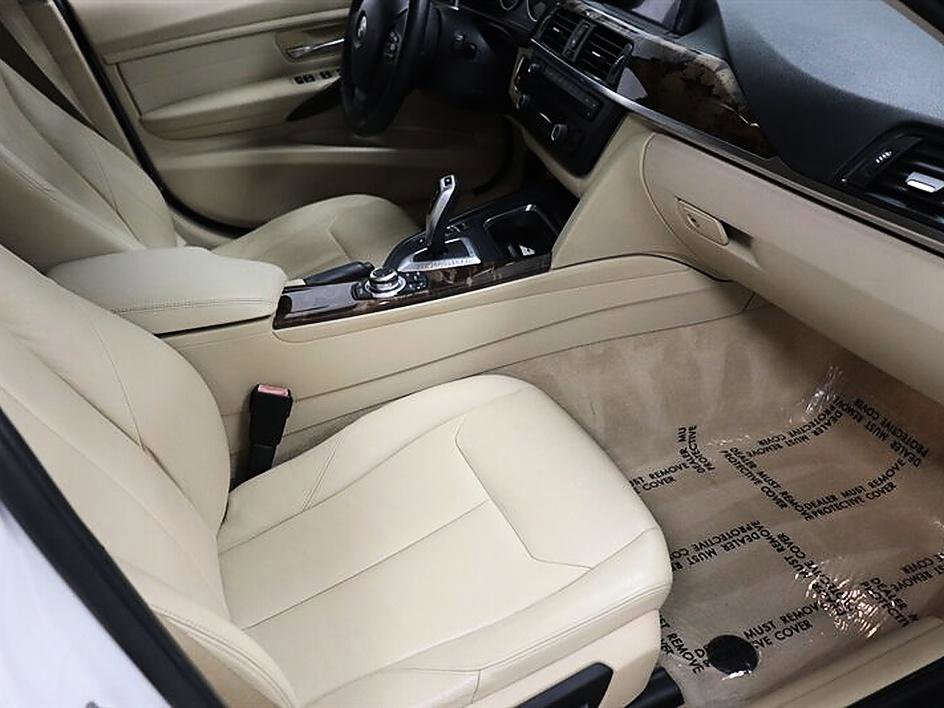 Used 2013 BMW ActiveHybrid 3 RWD image 14