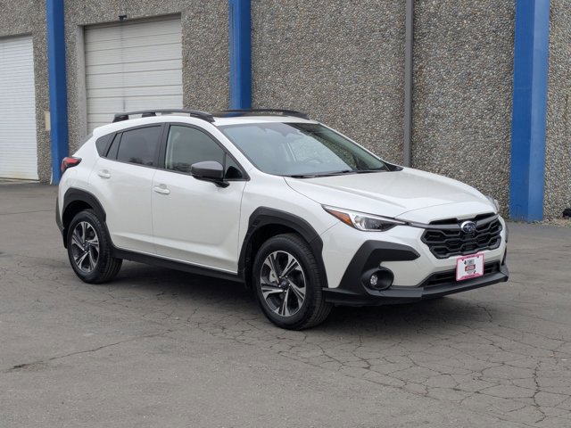Certified 2025 Subaru Crosstrek 2.0i Premium image 3