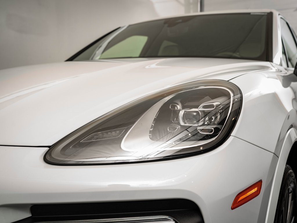 Used 2019 Porsche Cayenne S image 14
