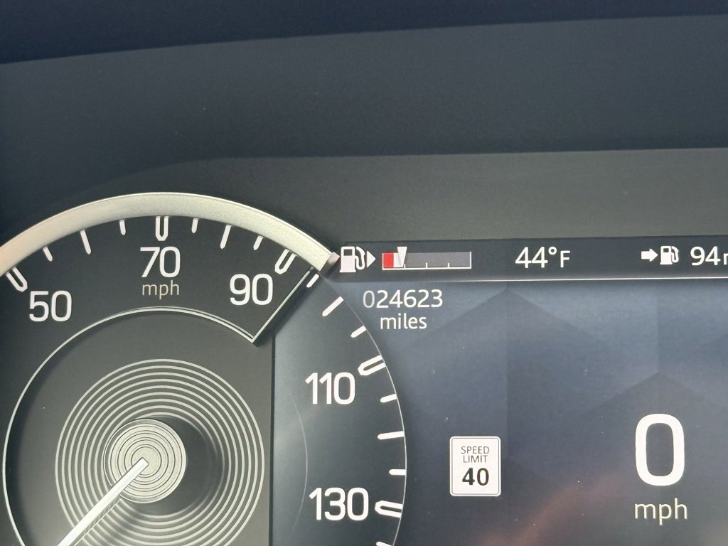 Certified 2023 Land Rover Defender 110 image 30