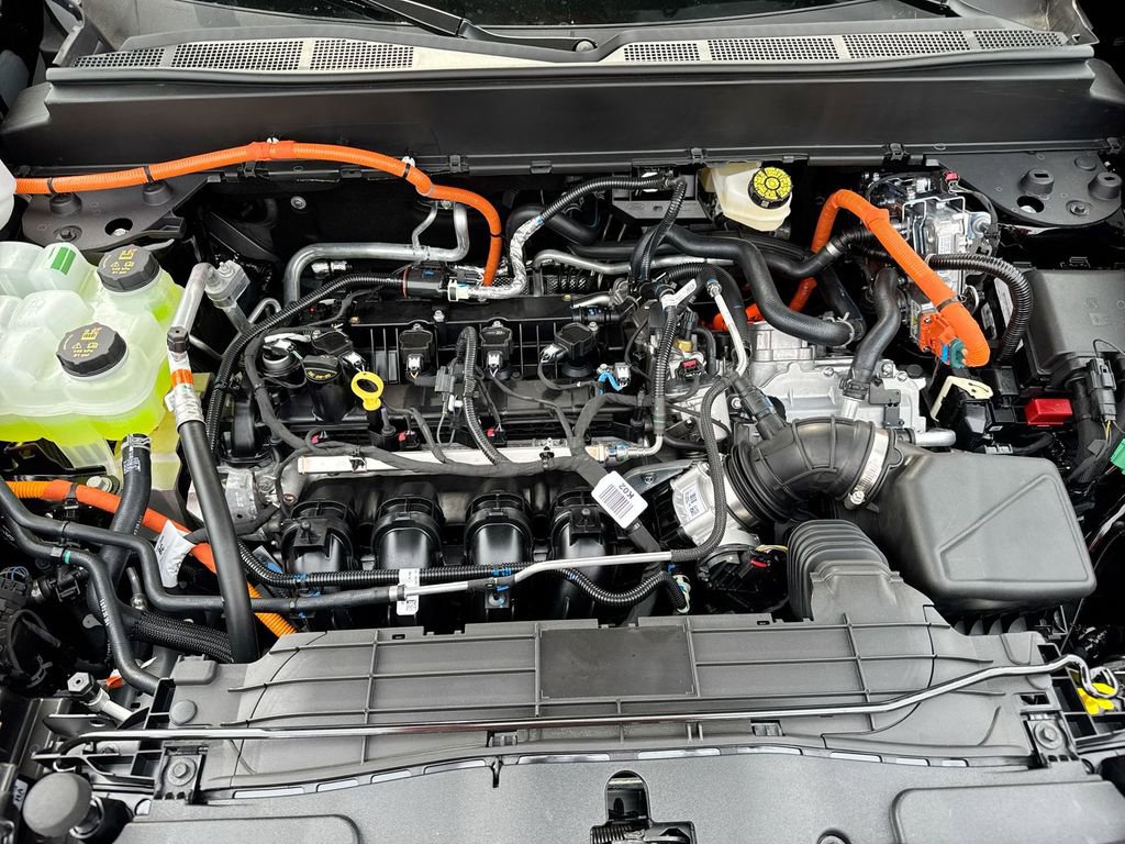 New 2026 Ford Maverick Lariat w/ 4K Tow Package image 25