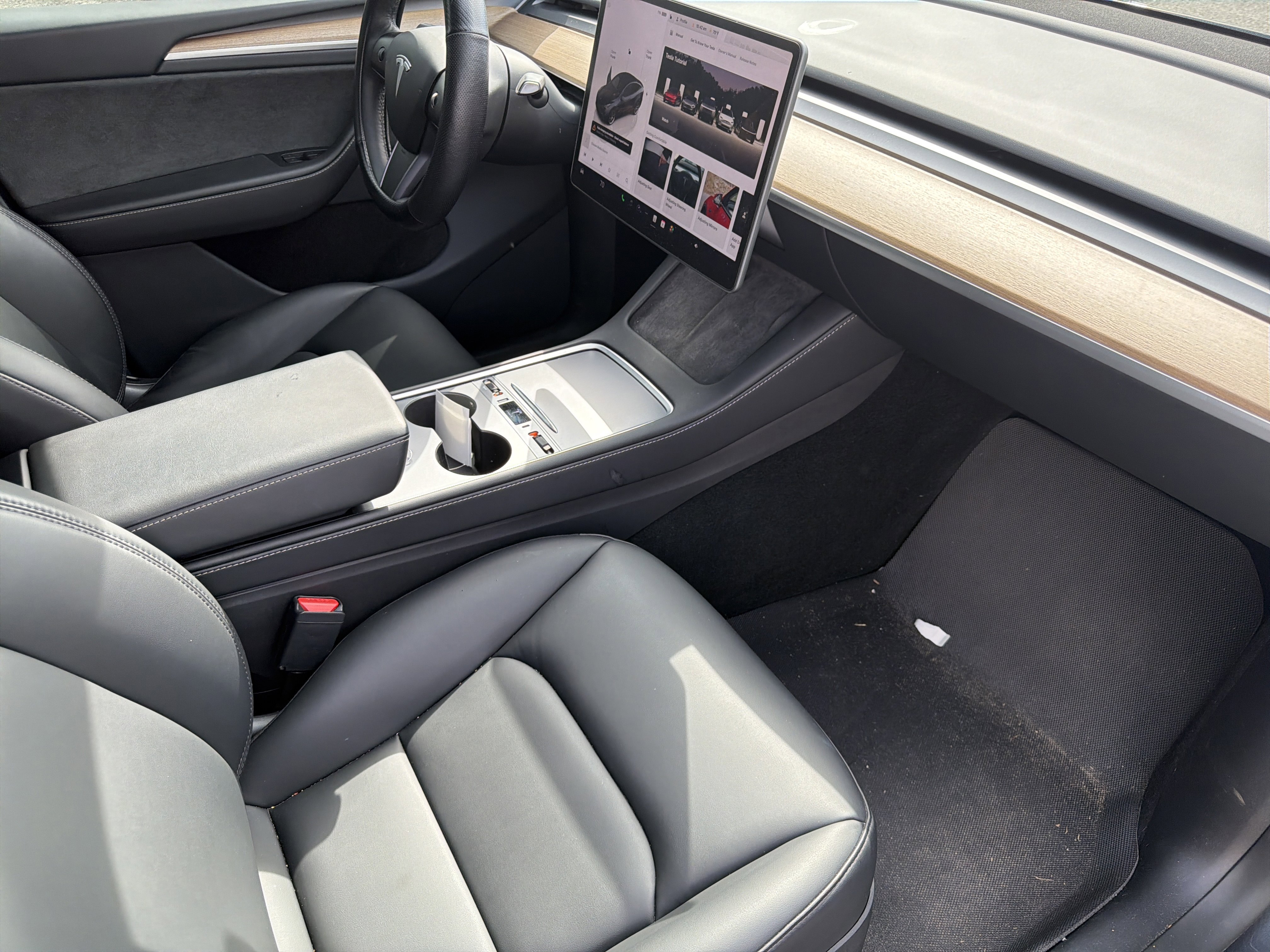 Used 2024 Tesla Model Y Long Range image 20