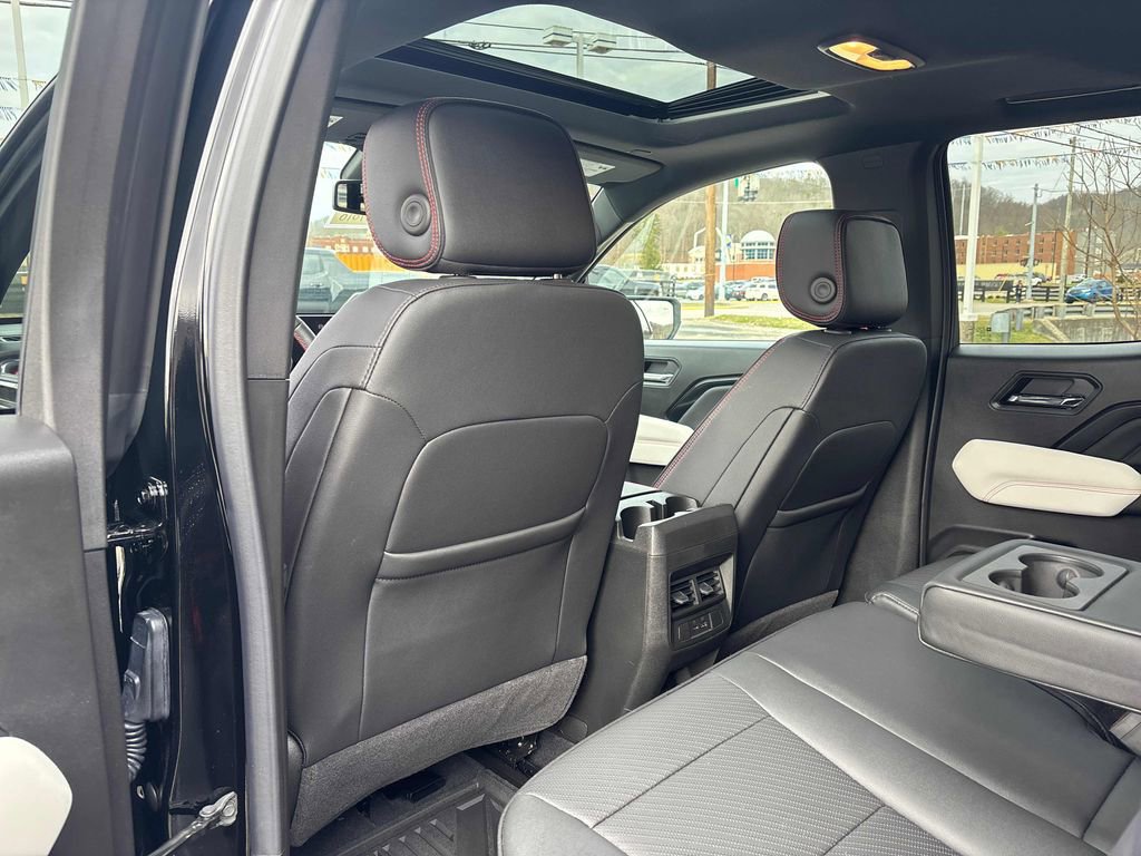 New 2026 GMC Canyon AT4X image 27