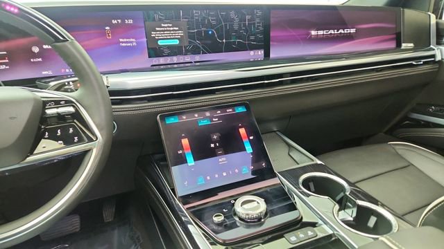Used 2025 Cadillac Escalade Sport w/ Touring Package image 50