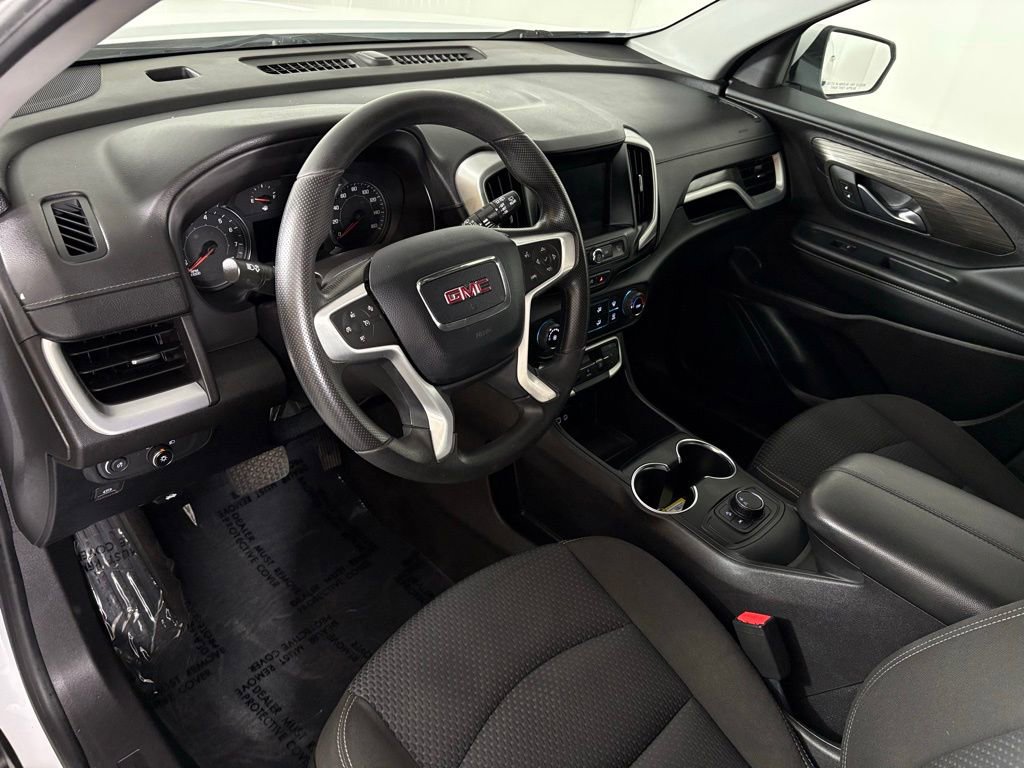 Used 2024 GMC Terrain SLE FWD image 15