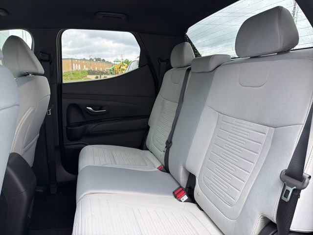 New 2026 Hyundai Santa Cruz SE FWD image 25
