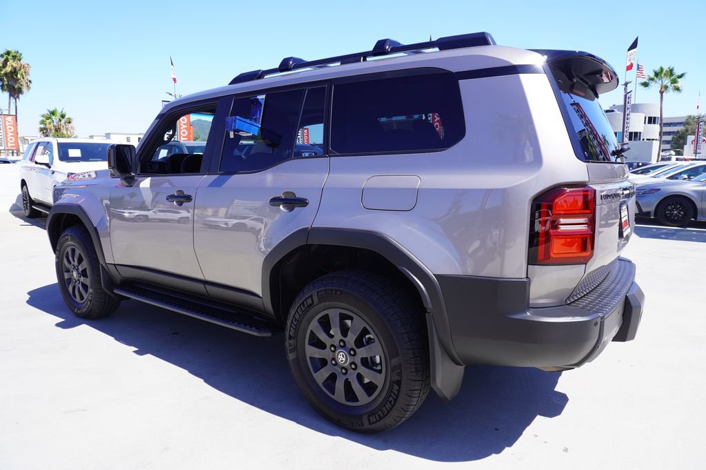 Used 2025 Toyota Land Cruiser w/ Premium Package AWD/4WD image 5