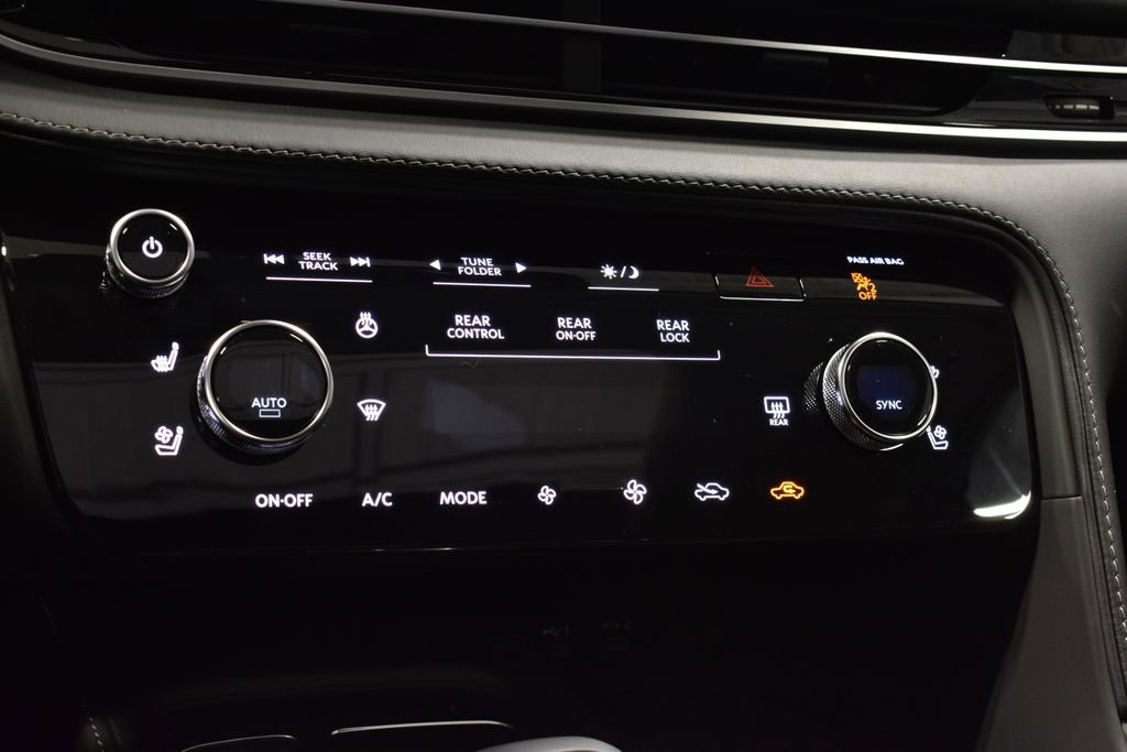 New 2026 INFINITI QX60 Luxe w/ Family Package image 25