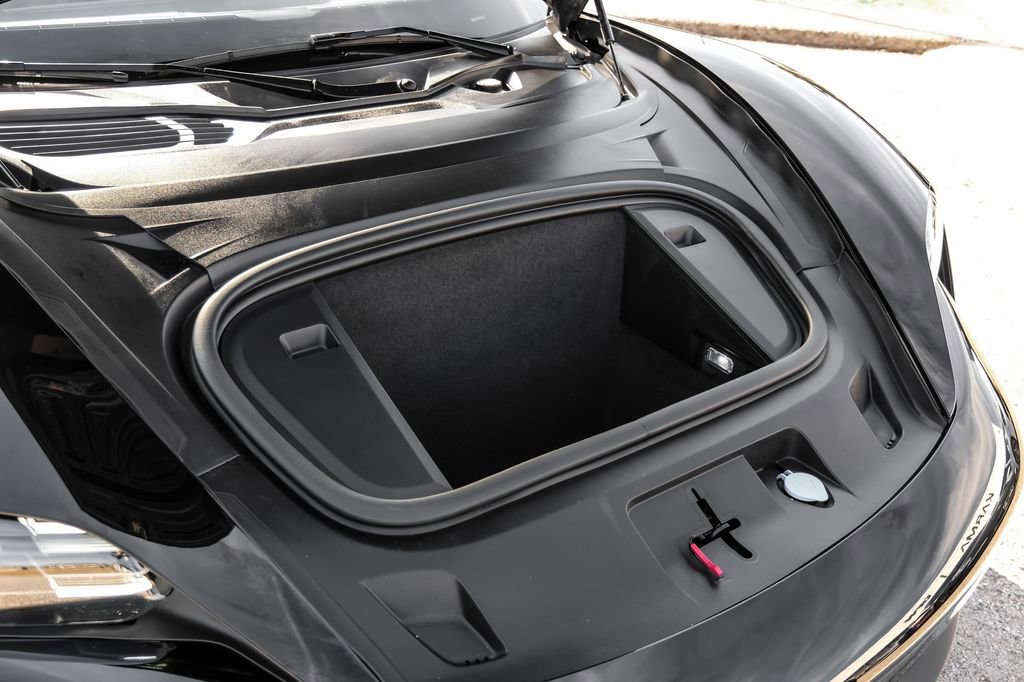 Used 2022 Porsche Taycan image 54