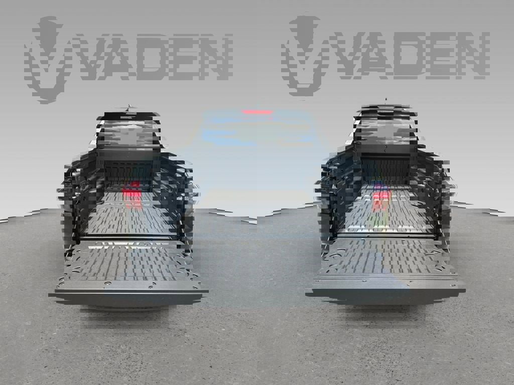 New 2025 Hyundai Santa Cruz SEL image 18