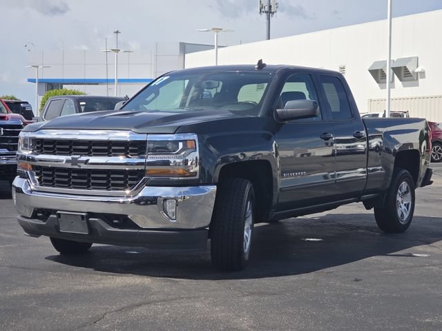 Used 2017 Chevrolet Silverado 1500 LT w/ All Star Edition AWD/4WD image 15