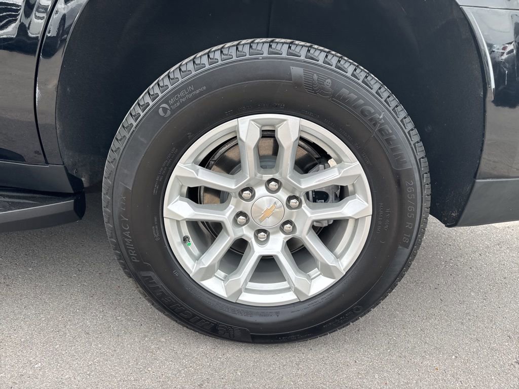 Used 2025 Chevrolet Tahoe LT AWD/4WD image 29