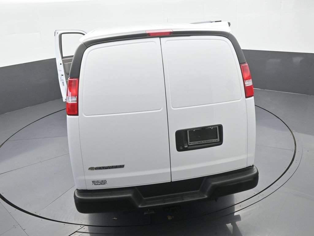 New 2026 Chevrolet Express 2500 Extended w/ Driver Convenience Package RWD image 64