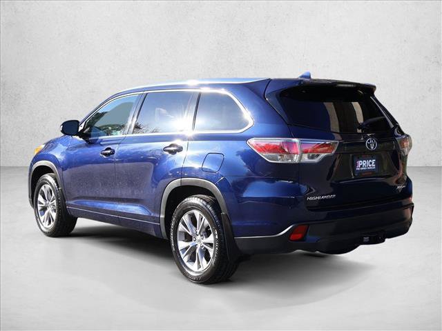 Used 2015 Toyota Highlander XLE AWD/4WD image 10