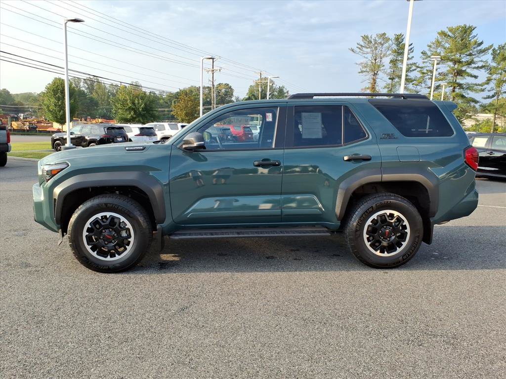 Used 2025 Toyota 4Runner TRD Off-Road AWD/4WD image 13