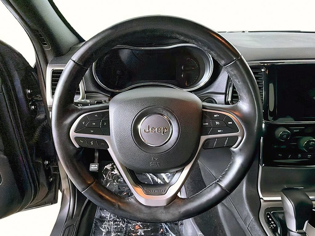 Used 2021 Jeep Grand Cherokee Laredo X AWD/4WD image 32