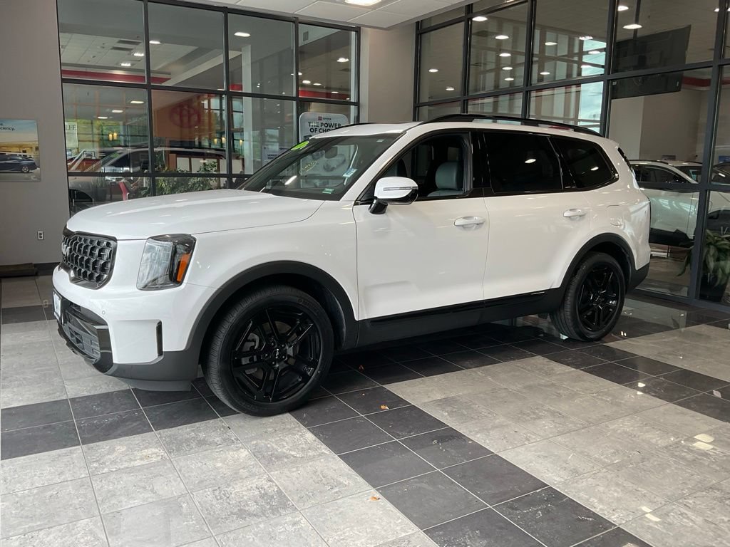 Used 2024 Kia Telluride SX X-Line AWD/4WD image 3