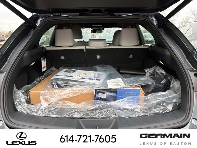 New 2026 Lexus UX 300h 300h Premium image 13