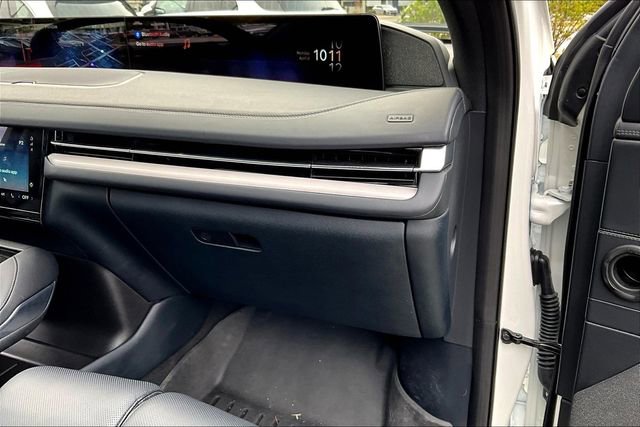 Used 2025 Lincoln Navigator Reserve w/ Jet Appearance Package image 22