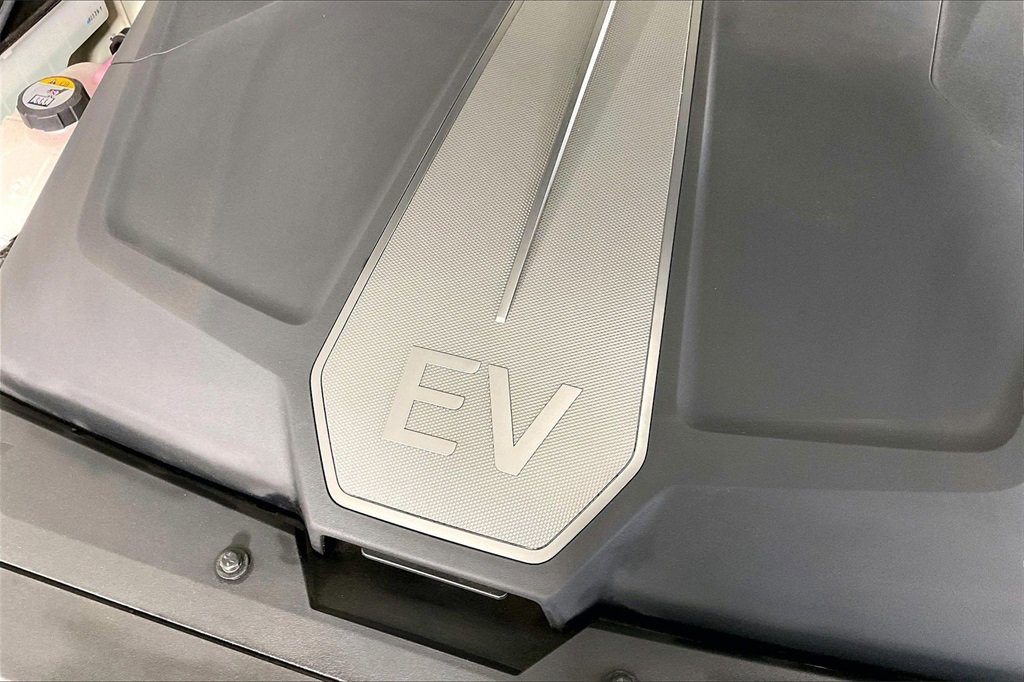 Used 2023 Kia EV6 Wind image 31
