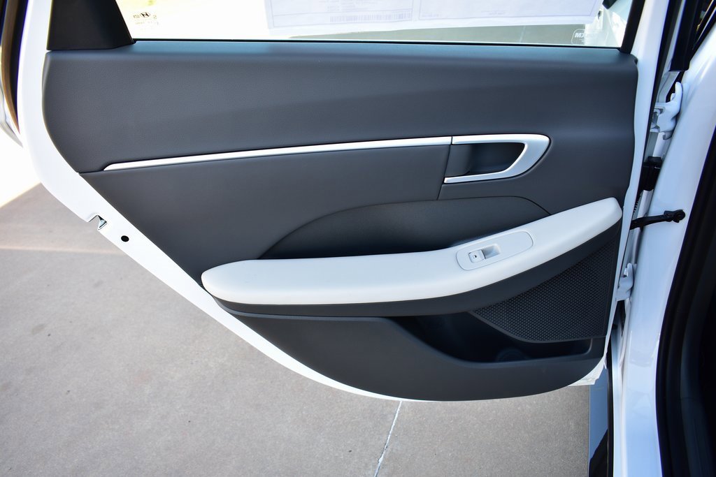 New 2026 Hyundai Sonata SEL image 17