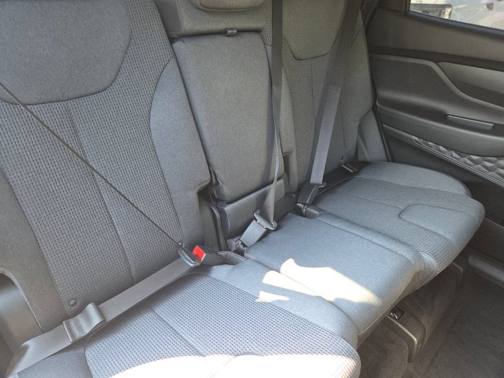 Used 2021 Hyundai Santa Fe SEL w/ Convenience Package AWD/4WD image 31