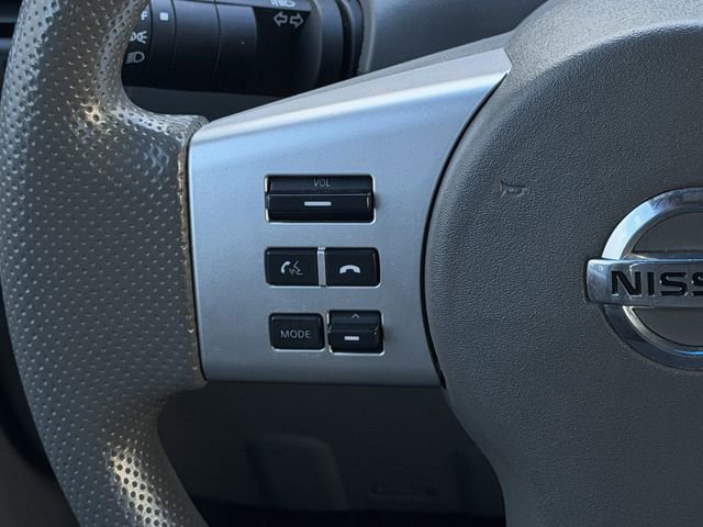 Used 2016 Nissan Frontier SV image 14