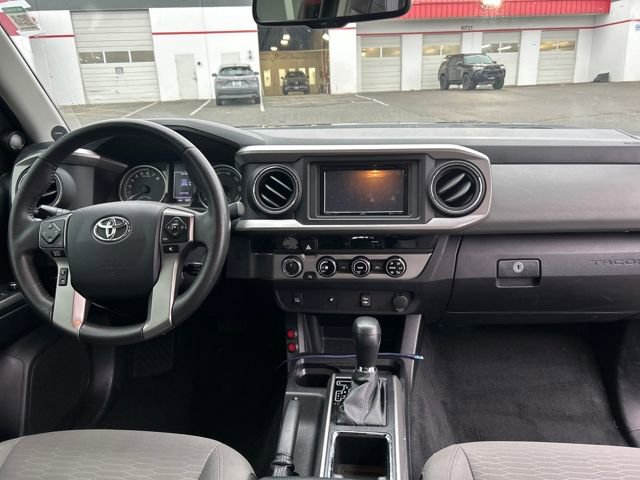 Used 2016 Toyota Tacoma SR5 image 12