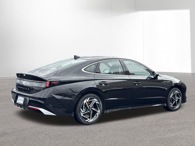 New 2026 Hyundai Sonata SEL FWD image 13