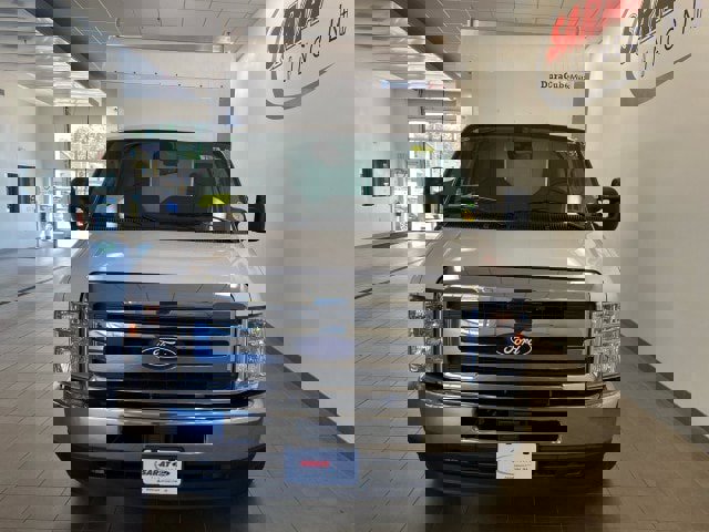 New 2026 Ford E-350 and Econoline 350 Super Duty w/ Power Equipment Group image 3