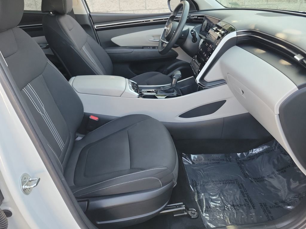 Used 2024 Hyundai Tucson SEL FWD image 17