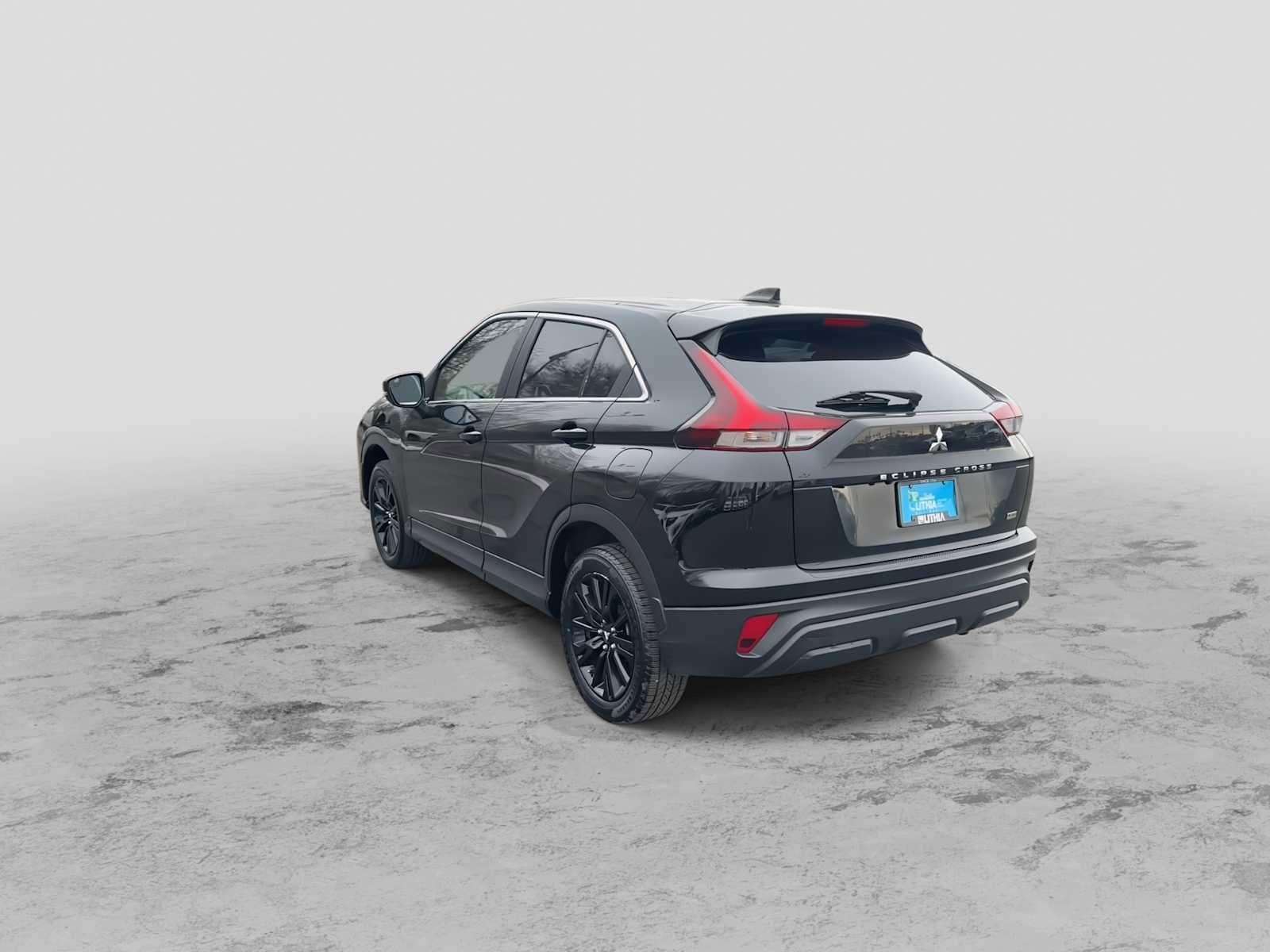 Used 2024 Mitsubishi Eclipse Cross LE image 6