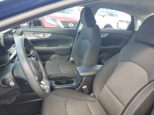 Certified 2023 Kia Forte LXS w/ LXS Technology Package FWD image 15