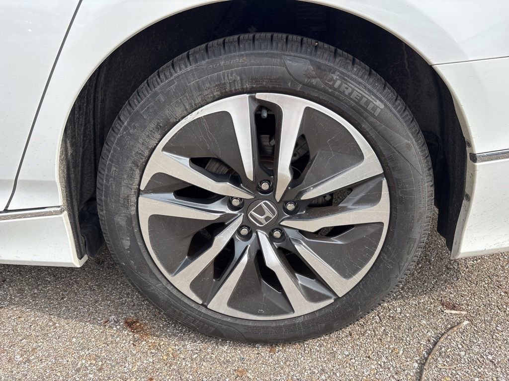 Used 2021 Honda Accord EX image 7