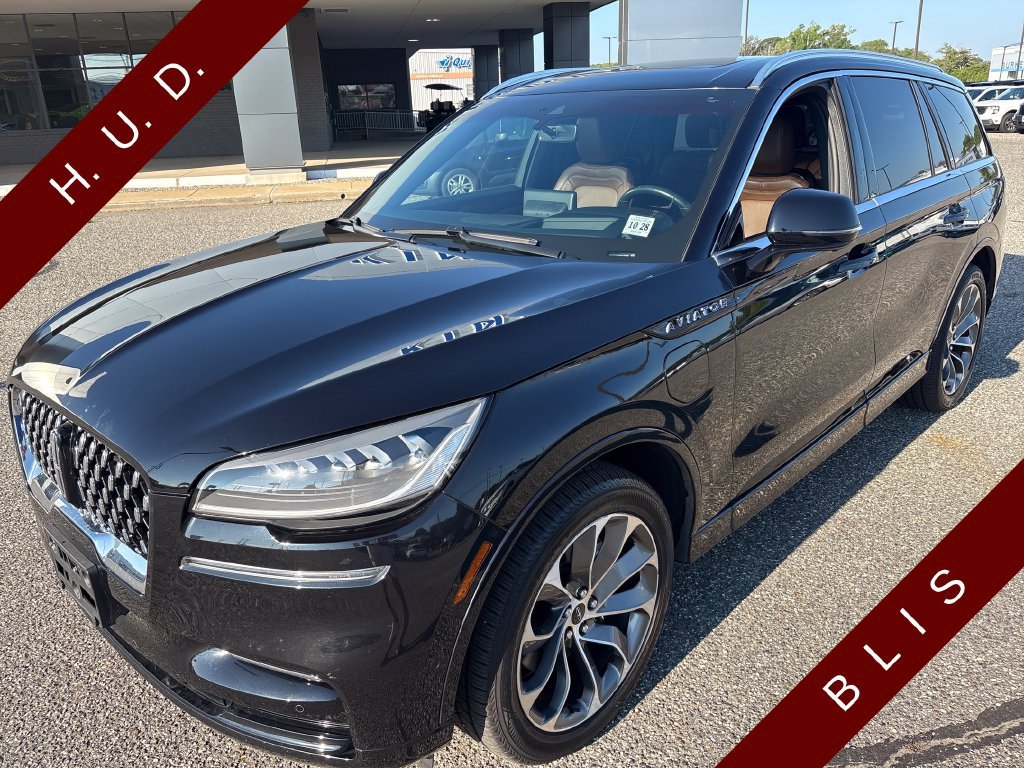 Certified 2023 Lincoln Aviator Grand Touring w/ Equipment Group 301A AWD/4WD image 4