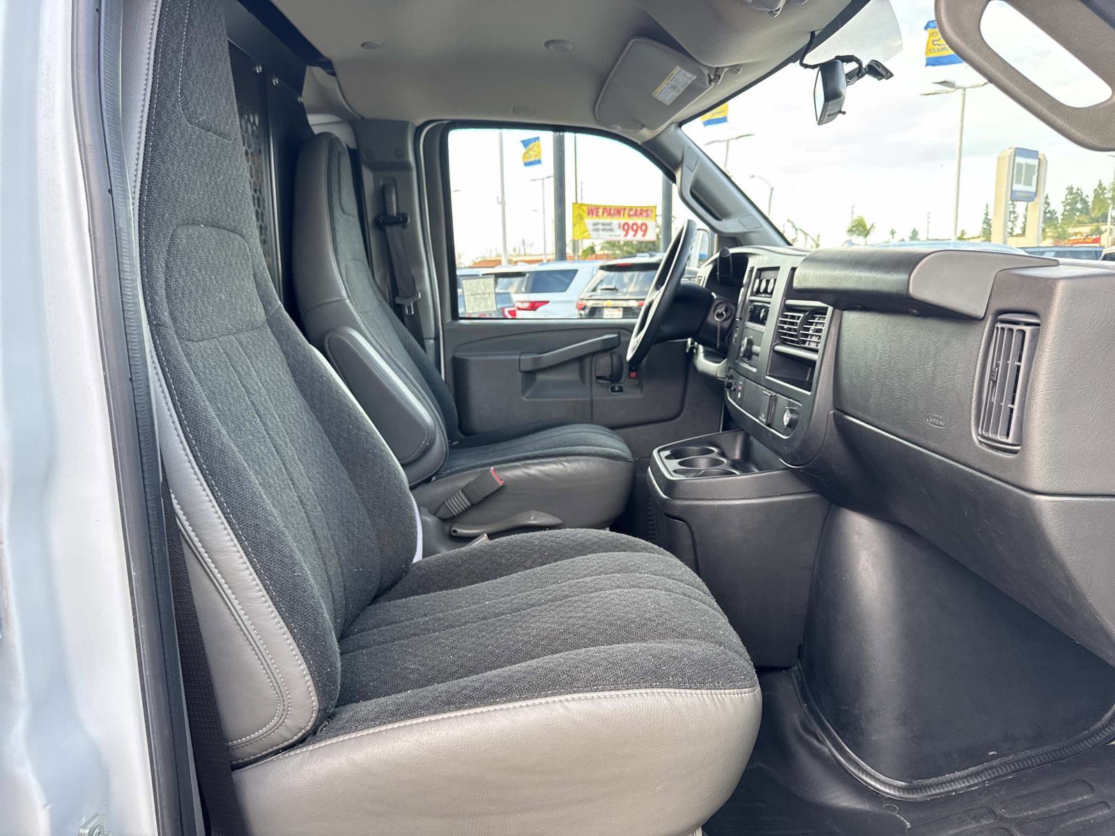 Used 2024 GMC Savana 2500 w/ Driver Convenience Package image 28