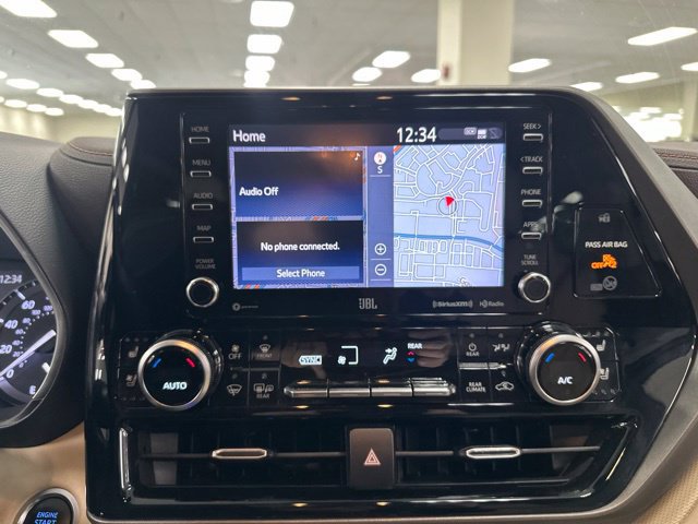 Used 2020 Toyota Highlander Limited AWD/4WD image 14