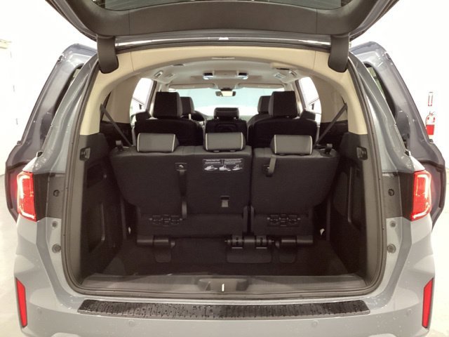 New 2027 Honda Odyssey Elite image 10