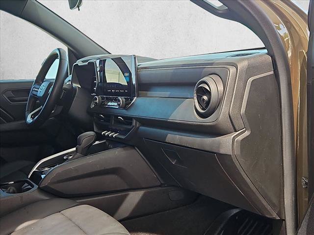 Used 2025 Chevrolet Colorado Trail Boss AWD/4WD image 18