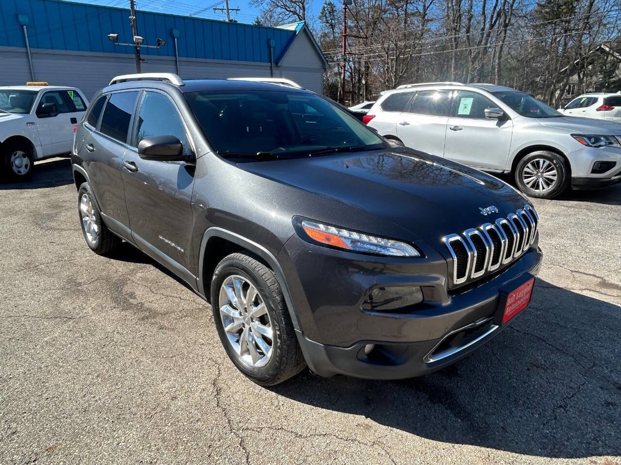 Used 2016 Jeep Cherokee Limited image 15
