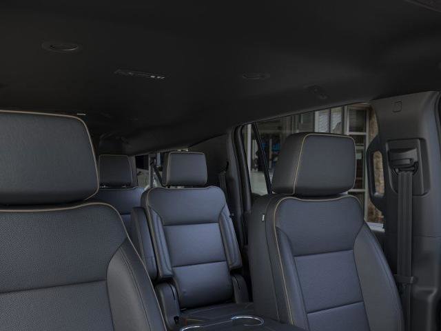 New 2025 Chevrolet Suburban Premier image 24