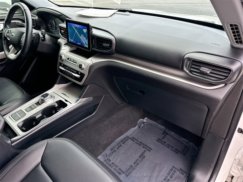 Used 2021 Ford Explorer XLT w/ Equipment Group 202A image 30