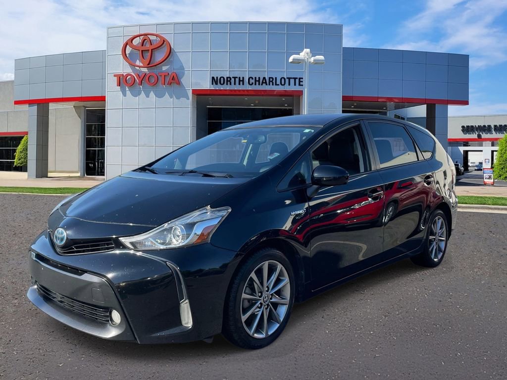 Used 2015 Toyota Prius V Five w/ Advanced Technology Package FWD image 3
