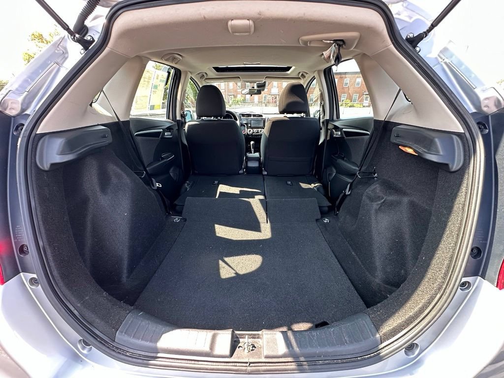 Used 2020 Honda Fit EX image 33