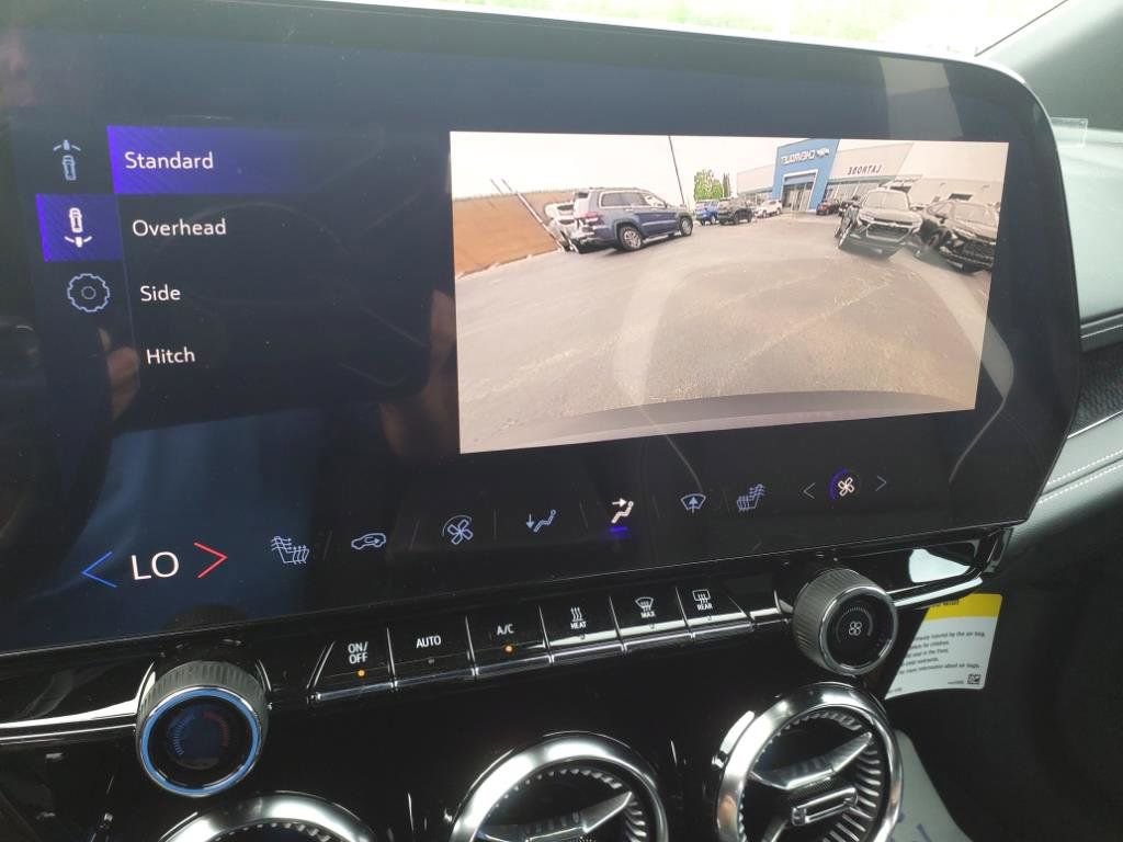 New 2024 Chevrolet Blazer EV LT image 7