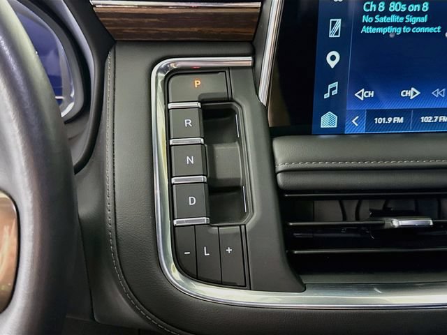 Used 2024 Chevrolet Tahoe High Country w/ Advanced Technology Package AWD/4WD image 17