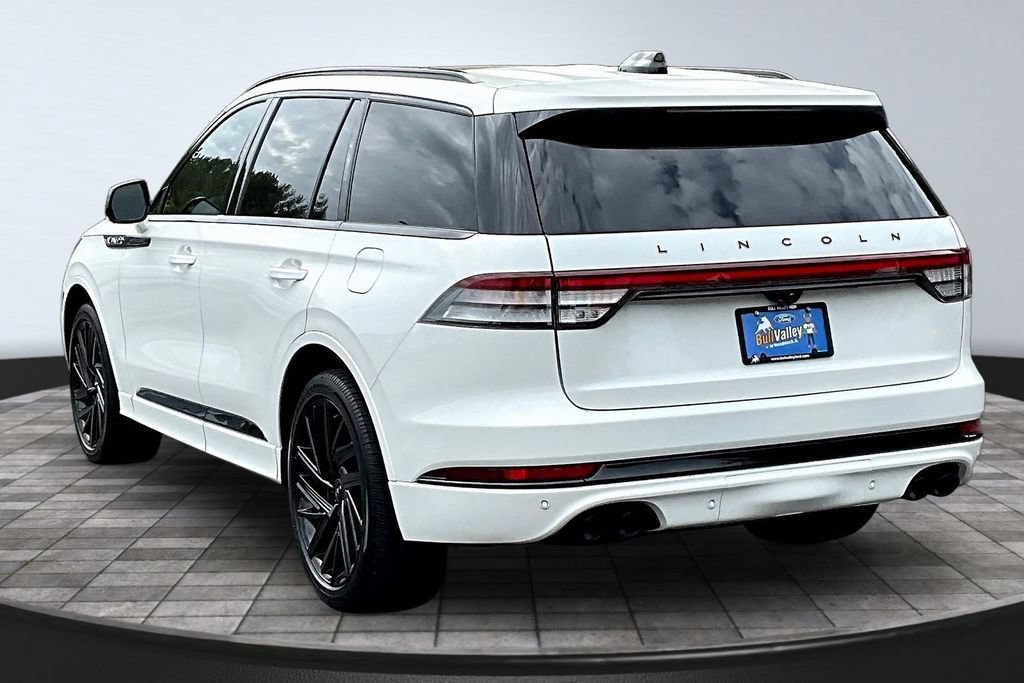 Used 2025 Lincoln Aviator Black Label w/ Jet Appearance Package AWD/4WD image 4